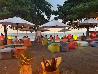 La Chill Bar & Restaurant - Senggigi, Lombok